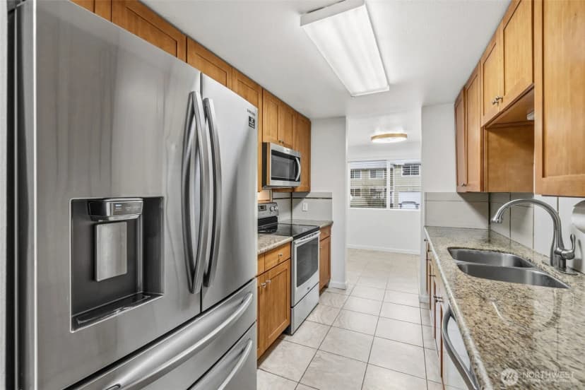Property photo for 24856 145th Lane Se, Kent photo 13