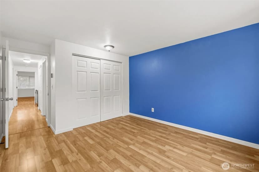 Property photo for 24856 145th Lane Se, Kent photo 17