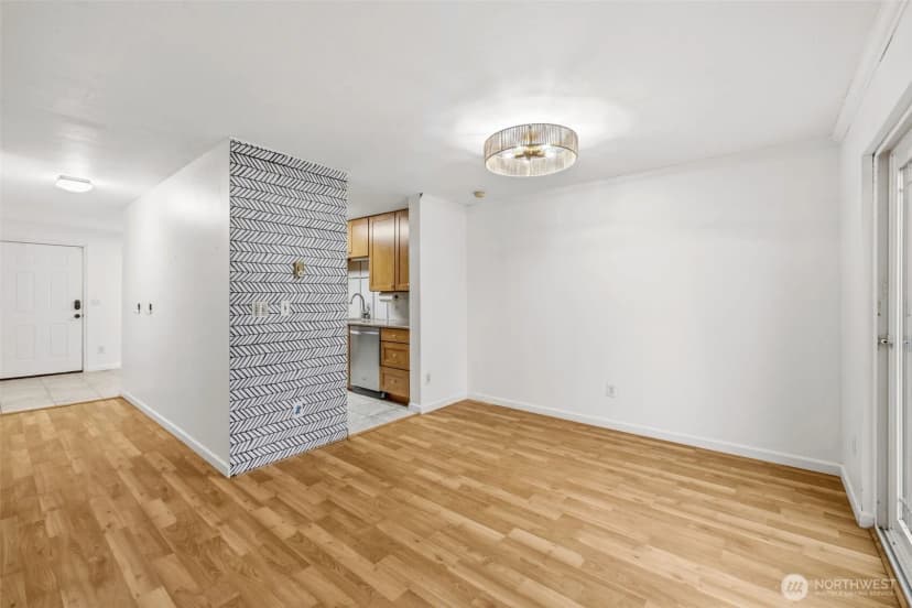 Property photo for 24856 145th Lane Se, Kent photo 10