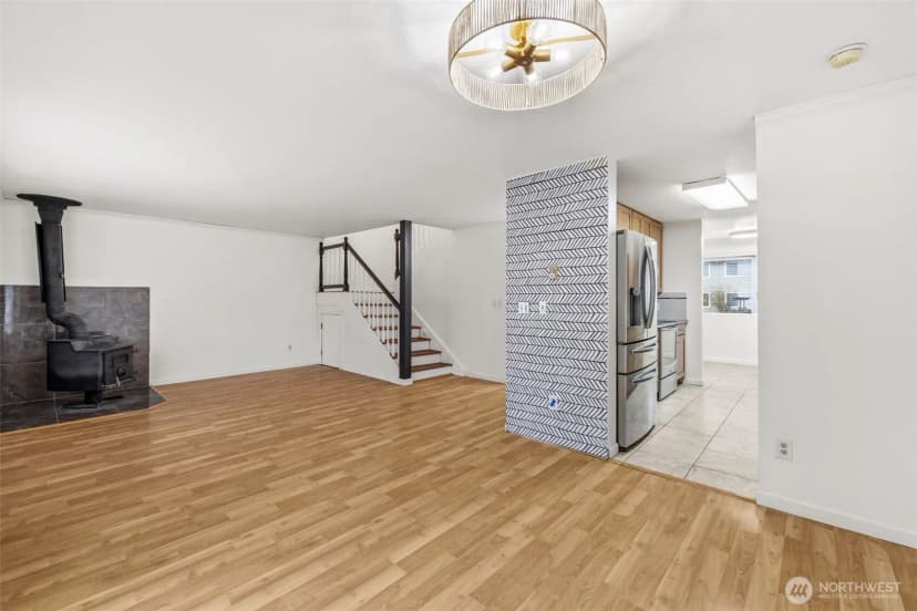 Property photo for 24856 145th Lane Se, Kent photo 11