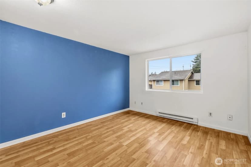Property photo for 24856 145th Lane Se, Kent photo 16