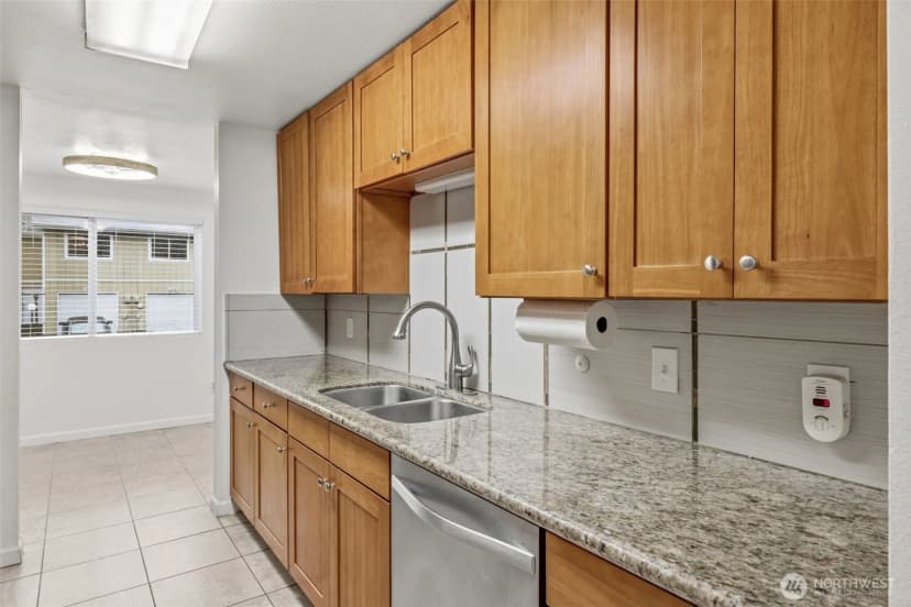 Property photo for 24856 145th Lane Se, Kent photo 12