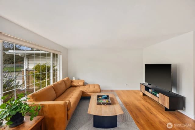 Property photo for 10400 Se 194th Place, Renton photo 5