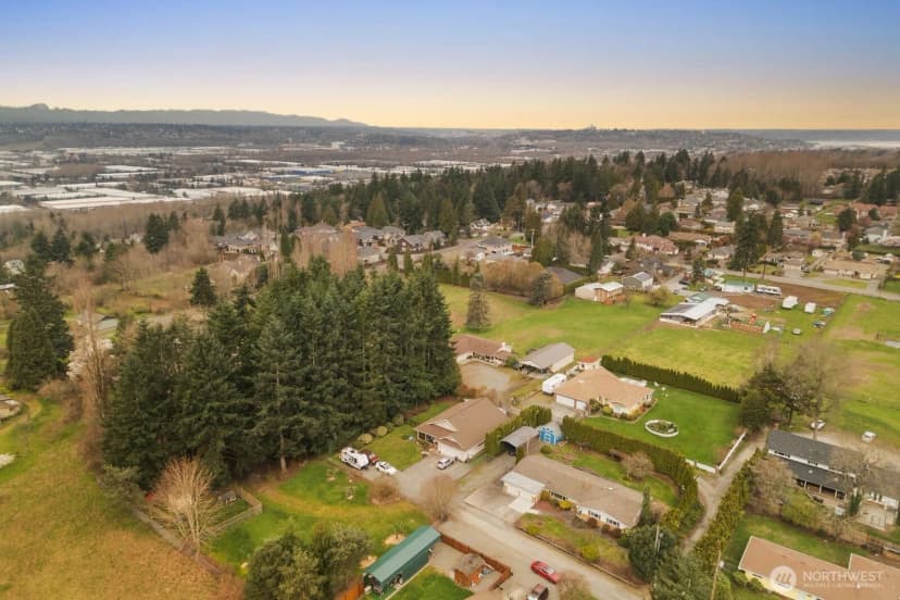 Property photo for 10400 Se 194th Place, Renton photo 25