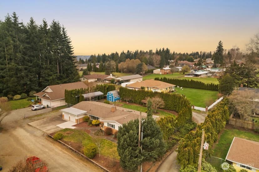 Property photo for 10400 Se 194th Place, Renton photo 23
