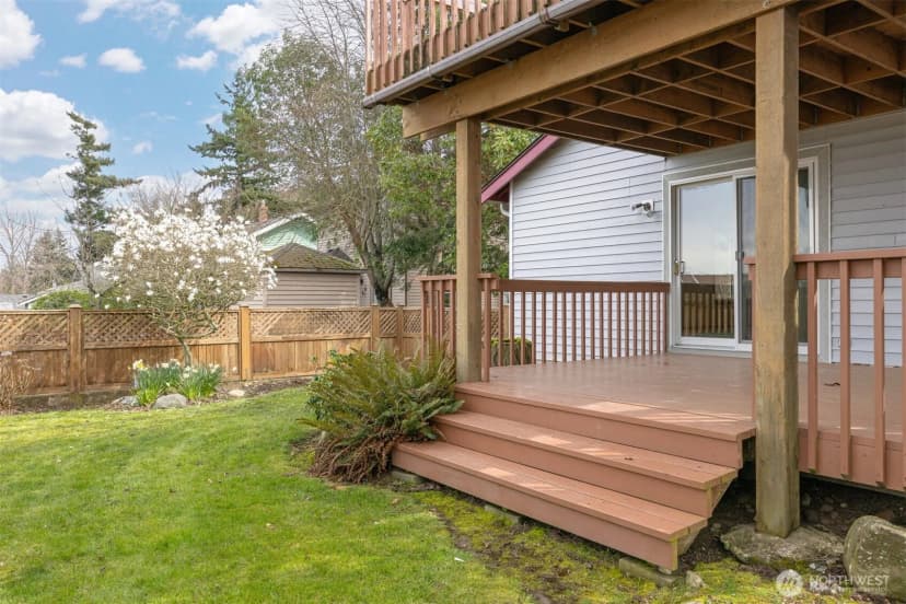 Property photo for 3412 W 4th St, Anacortes photo 21