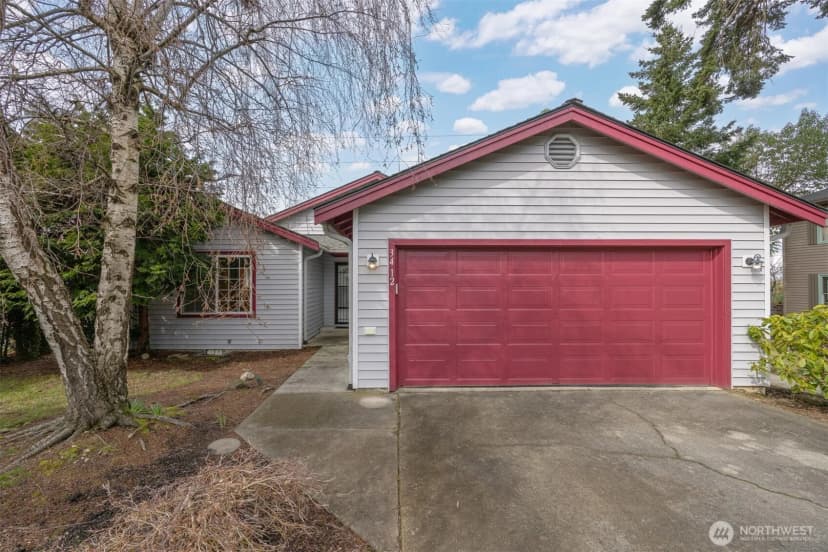 Property photo for 3412 W 4th St, Anacortes