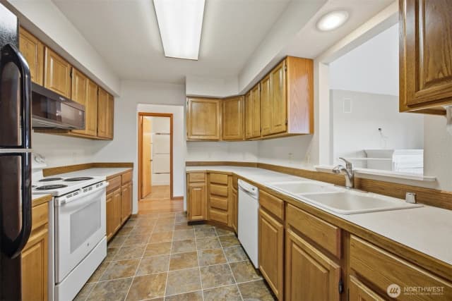 Property photo for 3412 W 4th St, Anacortes photo 5