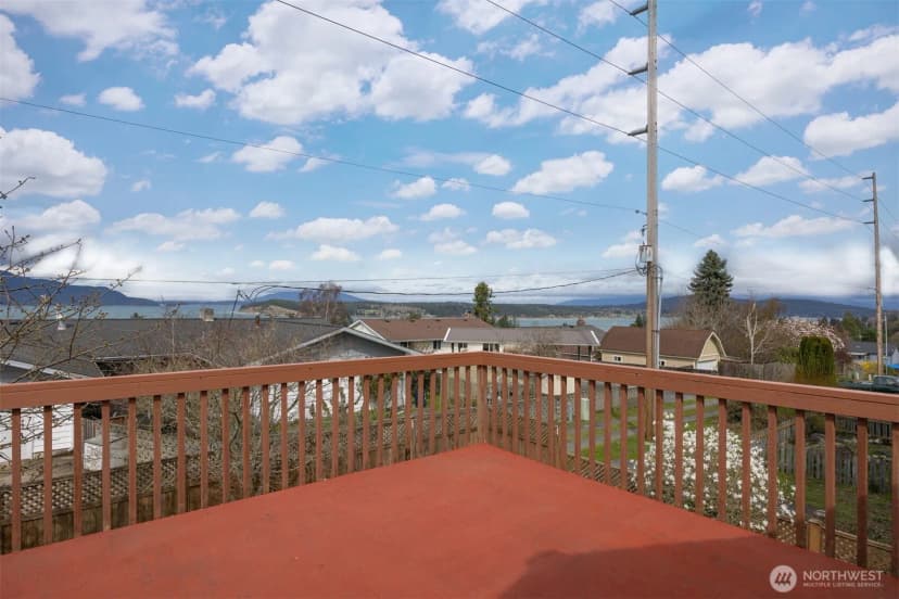 Property photo for 3412 W 4th St, Anacortes photo 27