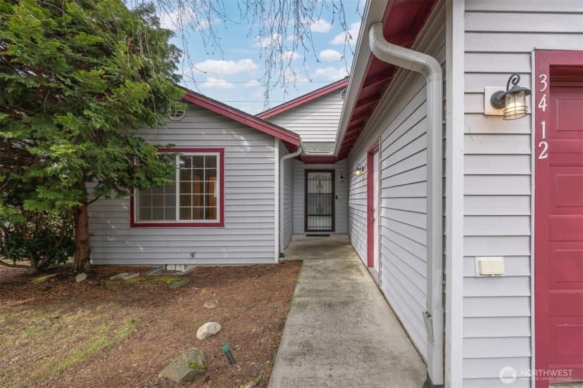 Property photo for 3412 W 4th St, Anacortes photo 36