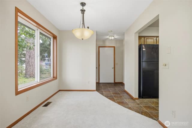 Property photo for 3412 W 4th St, Anacortes photo 4