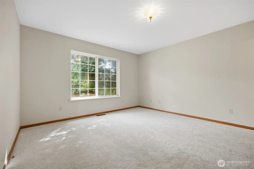 Property photo for 3412 W 4th St, Anacortes photo 7