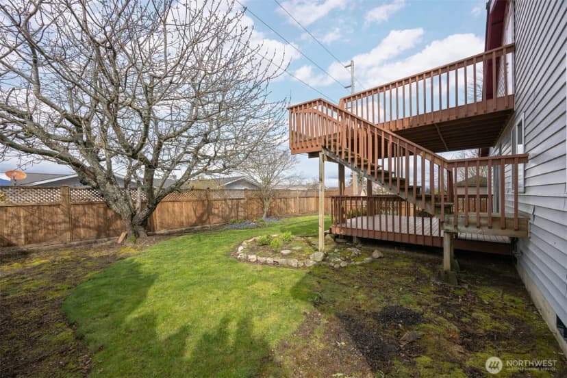 Property photo for 3412 W 4th St, Anacortes photo 22