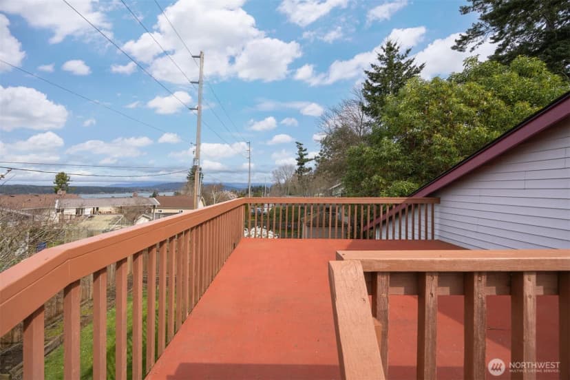 Property photo for 3412 W 4th St, Anacortes photo 25