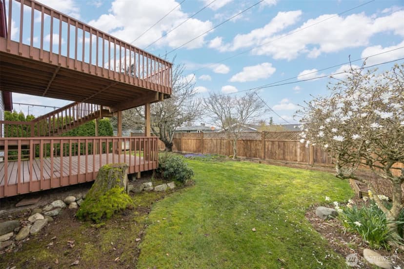 Property photo for 3412 W 4th St, Anacortes photo 19