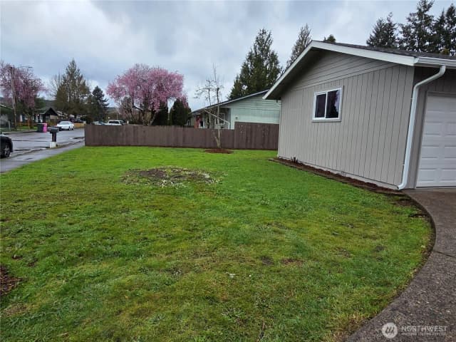 Property photo for 432 Sw Diane Street, Castle Rock photo 2