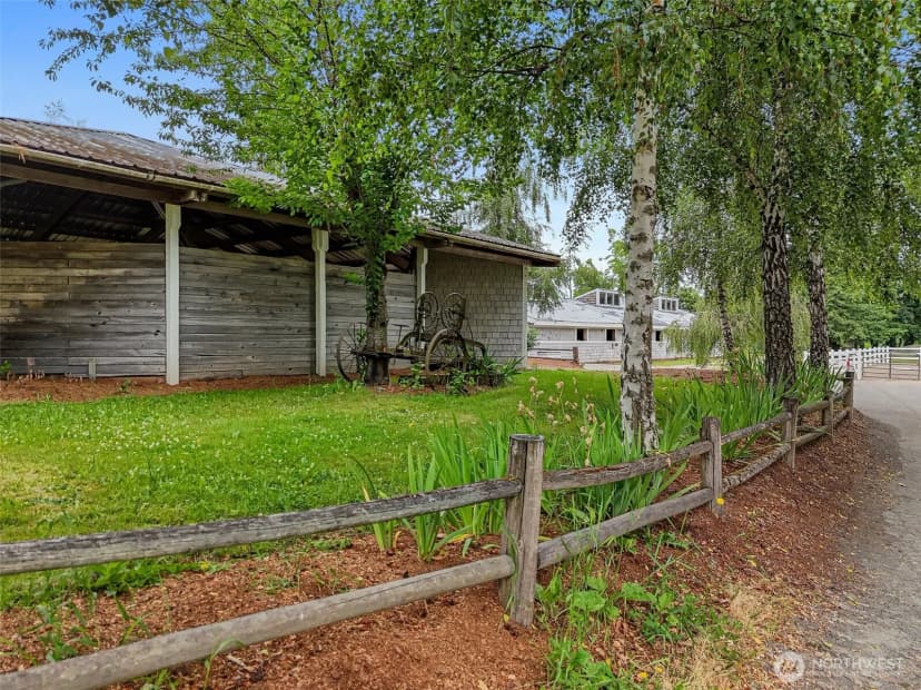 Property photo for 20802 Se 34th Street #2, Sammamish photo 13