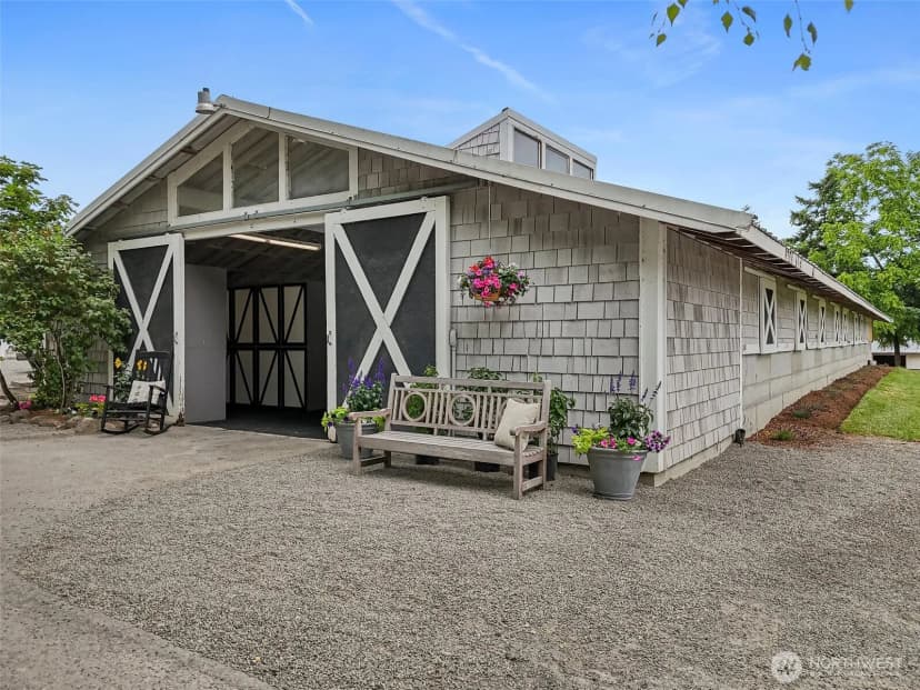 Property photo for 20802 Se 34th Street #2, Sammamish photo 3