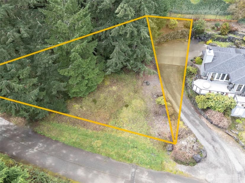 Property photo for 9806 Sari Lane, Gig Harbor photo 12