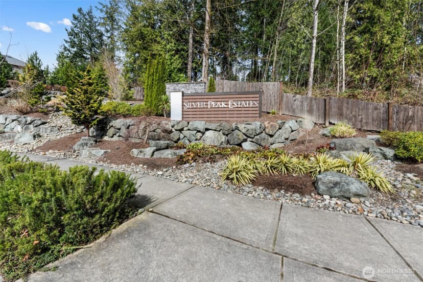 Property photo for 1421 184th Street Sw, Lynnwood photo 29