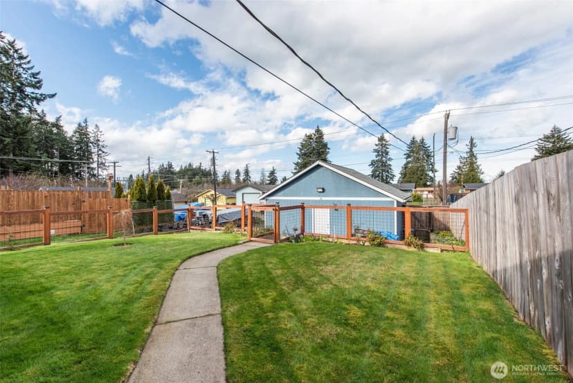 Property photo for 1225 W 17th St, Port Angeles photo 29