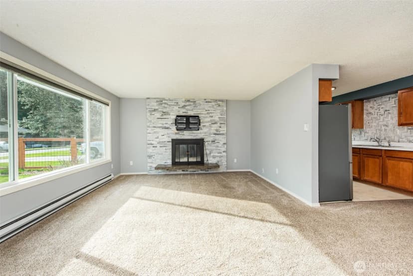 Property photo for 1225 W 17th St, Port Angeles photo 10