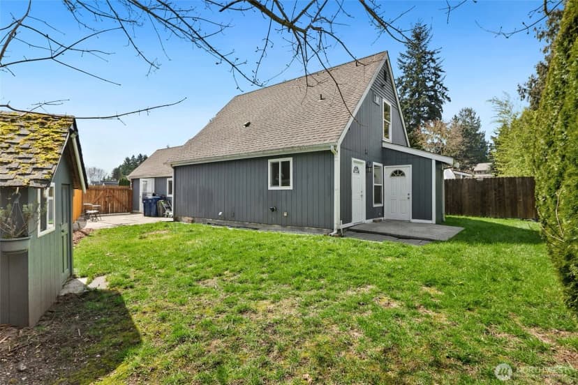Property photo for 12219 4th Place W, Everett photo 25