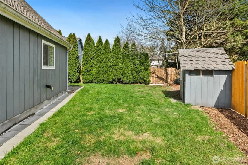 Property photo for 12219 4th Place W, Everett photo 27