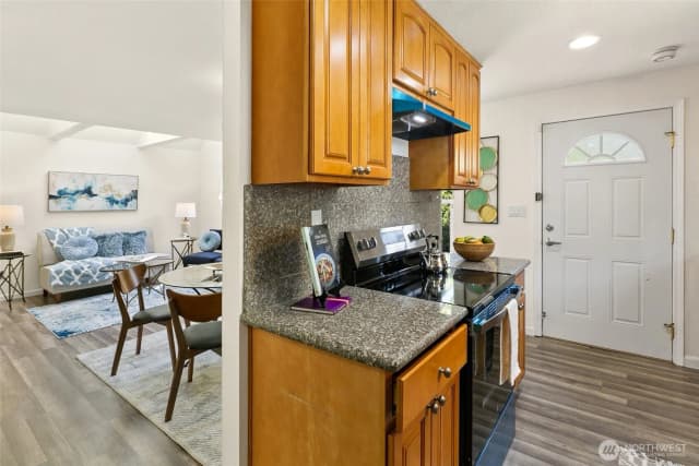 Property photo for 12219 4th Place W, Everett photo 5
