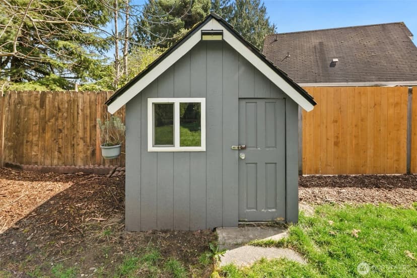 Property photo for 12219 4th Place W, Everett photo 26