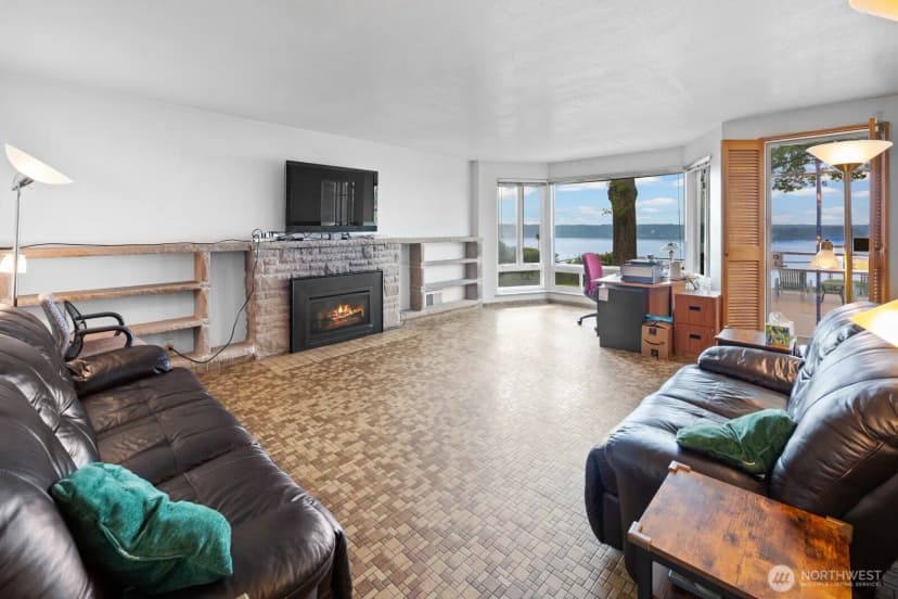 Property photo for 10445 Marine View Drive Sw, Seattle photo 10