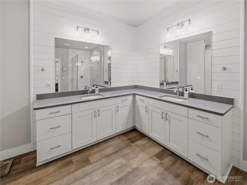 Property photo for 28911 220th Place Se, Black Diamond photo 23