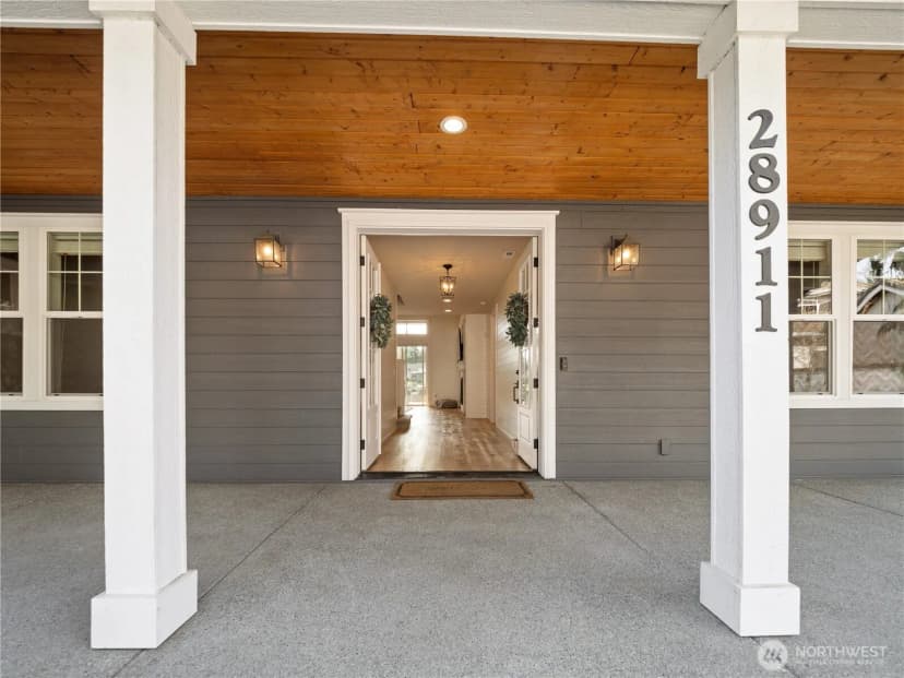 Property photo for 28911 220th Place Se, Black Diamond photo 6