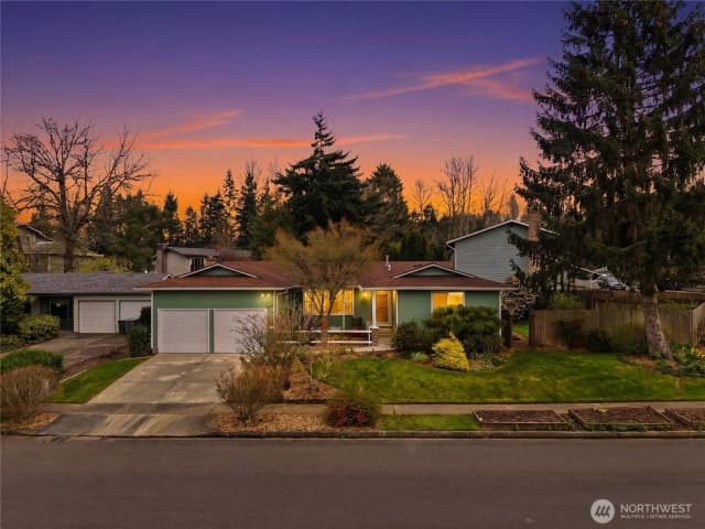 Property photo for 2548 Smithers Avenue S, Renton photo 3