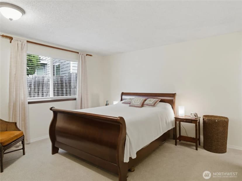 Property photo for 2548 Smithers Avenue S, Renton photo 17