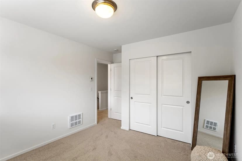 Property photo for 129 164th Place Se, Bothell photo 19