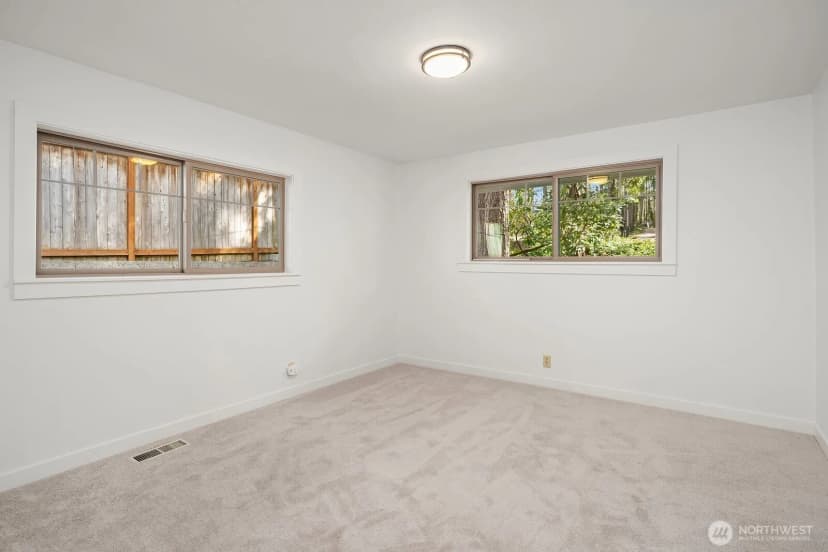 Property photo for 3057 241st Avenue Se, Sammamish photo 21