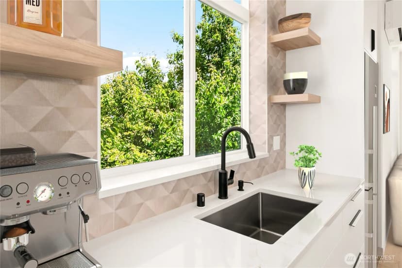 Property photo for 4306 S Holden Street, Seattle photo 13