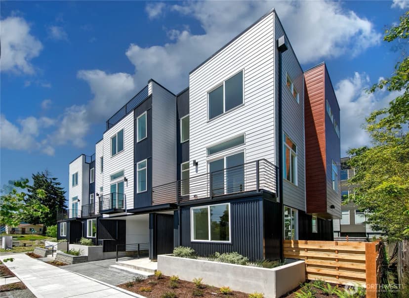 Property photo for 4306 S Holden Street, Seattle photo 24