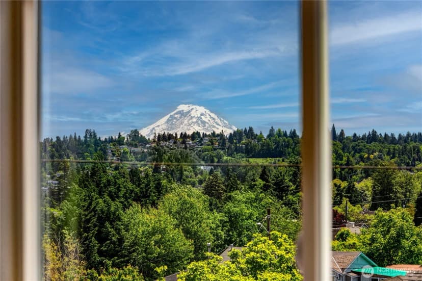 Property photo for 4306 S Holden Street, Seattle photo 23