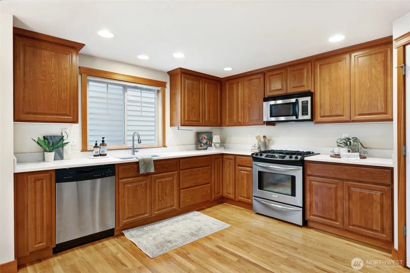 Property photo for 1118 Nw 56th Street #a, Seattle photo 9