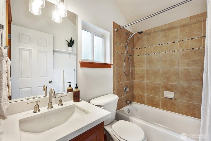 Property photo for 1118 Nw 56th Street #a, Seattle photo 21