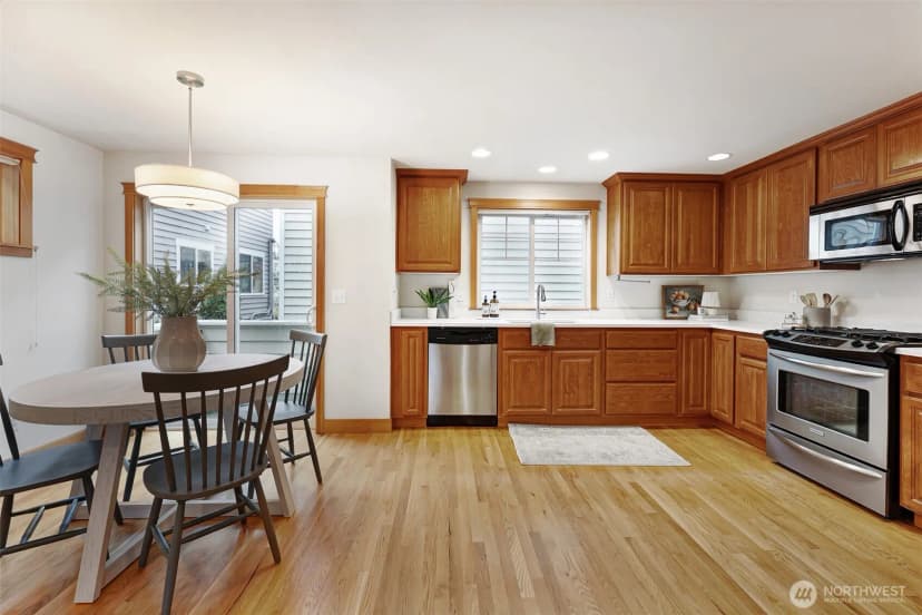 Property photo for 1118 Nw 56th Street #a, Seattle photo 8
