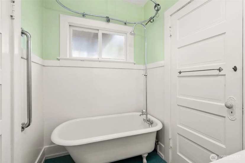 Property photo for 813 Midway Avenue Nw, Olympia photo 20