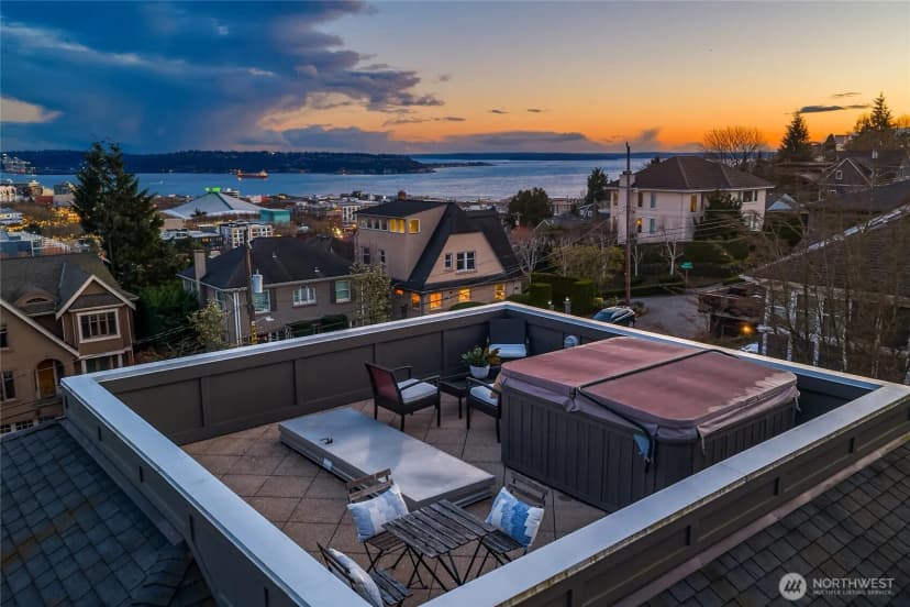 Property photo for 360 Highland Drive, Seattle photo 26