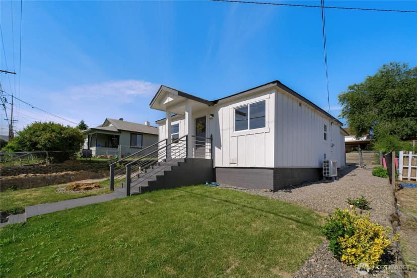 Property photo for 918 Cashmere Street, Wenatchee photo 10