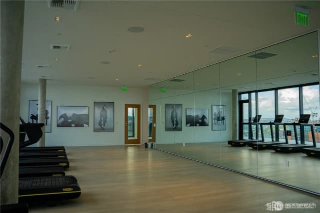 Property photo for 300 Virginia Street #2411, Seattle photo 3