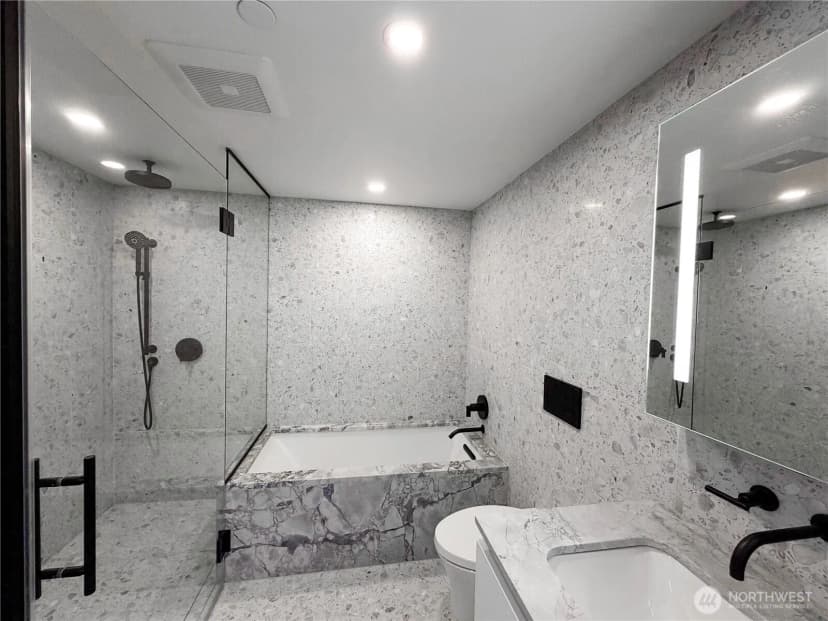 Property photo for 300 Virginia Street #3812, Seattle photo 5
