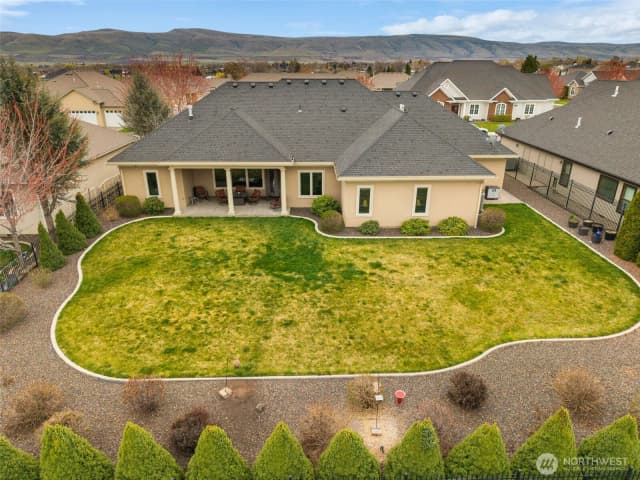 Property photo for 7505 Crestfields Road, Yakima photo 3