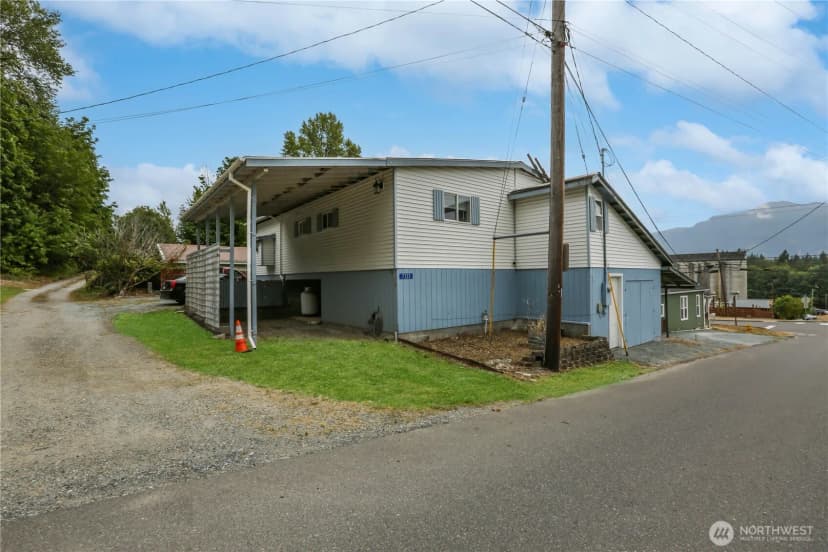 Property photo for 45337 Main Street, Concrete photo 20
